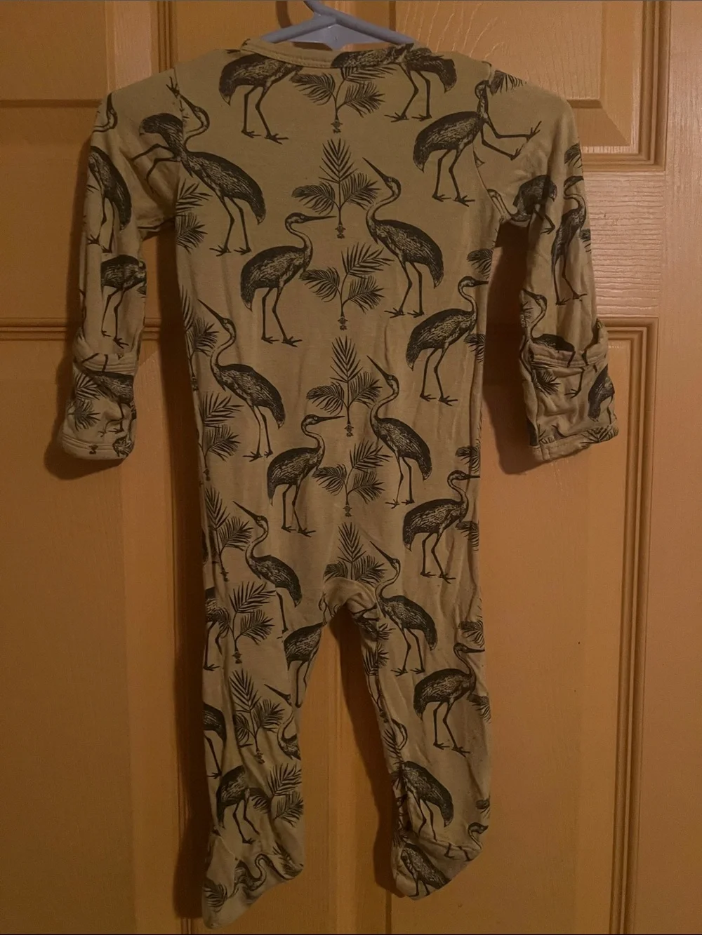3-6 MONTHS KATE QUINN CRANE-PRINT FOOTIE ONESIE ONE-PIECE ZIPPER